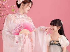 -经典婚纱摄影美学馆·私人定制