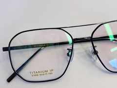 -罗伯特眼镜·蔡司官方授权(前海桂湾店)