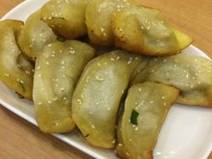 -小姜锅贴(凤凰街店)