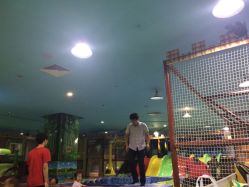 -汤姆小鸟(无锡宝龙广场店)