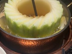 -得意咚瓜·顺德鱼生·冬瓜火锅(深圳首店)