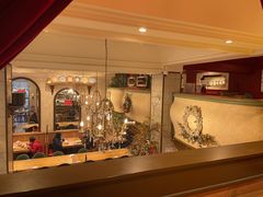 -玛格萝妮比萨屋(四平店)