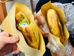 鸡蛋火烧-皮市街大油火烧