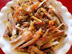 -金杨拉面王小吃面馆·牛三宝面·红烧牛肉粉