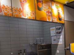 -麦当劳(百联西郊购物中心店)