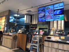 -乐凯撒披萨(汇港购物中心店)