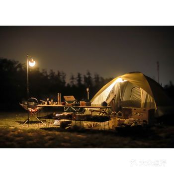 有什么会比海边吃口热乎乎的番茄炖牛腩更舒服呢