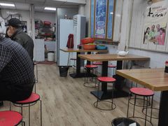 -草桥清真牛肉锅贴扁食店
