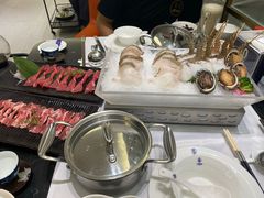 -红鼎豆捞·非遗鲍皇汤火锅(宝丰路店)