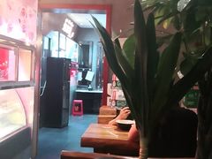 -万记麻辣烫国展总店