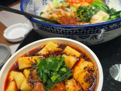 -秦唐一号西安菜馆(钟楼店)
