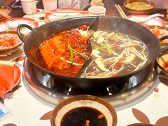 菌汤和牛鸳鸯锅-江北北火锅馆·公路夜市(魏公村店)