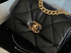 -Chanel(德基广场店)