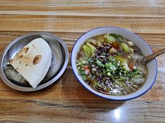 -老字号贾家肉丸糊辣汤(光明巷店)