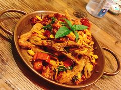 -SISTERS BAR RESTAURANT川意酒馆(嘉善老市H楼店)