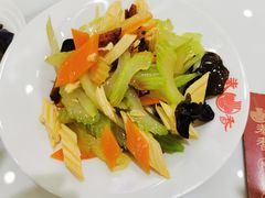 西芹腐竹-秦香陕西食府(华贸天地店)