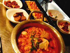 -韩聚屋韩国烤肉餐厅(新北万达店)