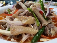 -乡村馕坑肉·烧烤·新疆菜·本地人更爱吃(阿勒泰首店)