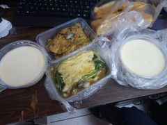 鲜蚝肠粉-兄弟深夜豆浆