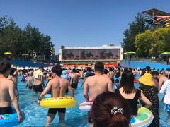-欢乐水魔方水世界