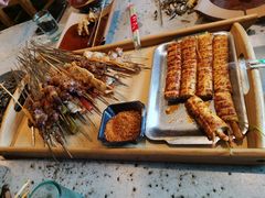 -破瓦寒窑·地摊烤羊排