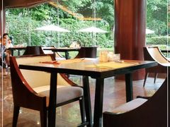 靠窗位-岷山饭店-芝芝自助餐厅