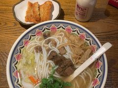 -鑫花溪牛肉米粉(文星广场店)