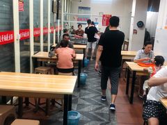 大堂-没牙伯花生汤店(老药洲店)