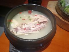 -鑫日千里马朝鲜族小馆(总店)