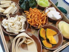 -芈重山老火锅(广州首店)