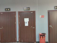 -不倒翁实景剧情密室逃脱(光明凤凰城站店)