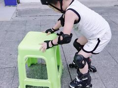 -悦动体能篮球羽毛球网球(三里河店)