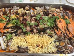 -老东镇啤酒屋海鲜加工·蒸汽海鲜·海鲜烧烤(台东店)