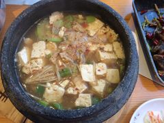 -金达莱冷面百年石锅饭(宾馆胡同店)