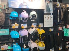 -迪卡侬(西三旗店)