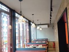 大堂-管氏翅吧(护国寺店)