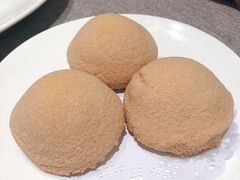 酥皮牛奶包-香港百合居(LCM置汇旭辉广场店)