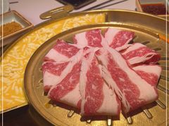 -猪啊牛呀羊啊铜盘烤肉(正大广场店)