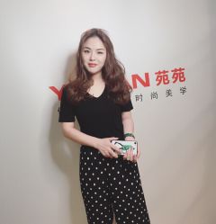 -苑苑发型设计
