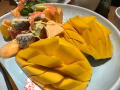 越式芒果鲜虾沙律-米纸越南小馆(金鹰世界店)