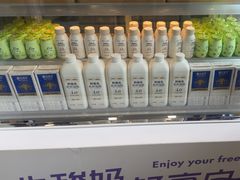 -一只酸奶牛(洪崖洞11楼店)