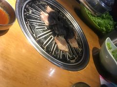 -老炉家木炭烤肉(长江国际店)