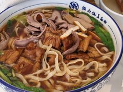 -镇南锅盖面馆(解放路店)