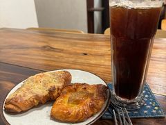 -Le Banneton Café French Bakery