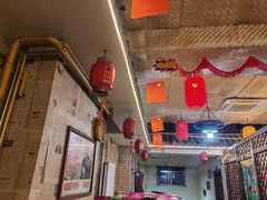 -人民公社铁锅炖·东北菜(卫国道店)
