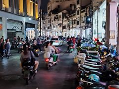 -海口骑楼小吃街