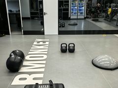 -超级猩猩健身·团课·瑜伽(花园道店)