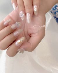 -Momo nail 日系美甲