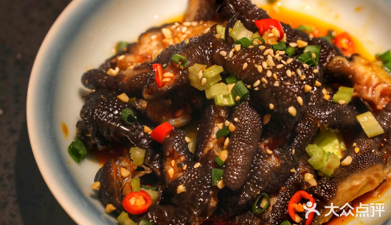 吃酸菜鱼就到山城外 安康首店  安全放心高标准[爱心]