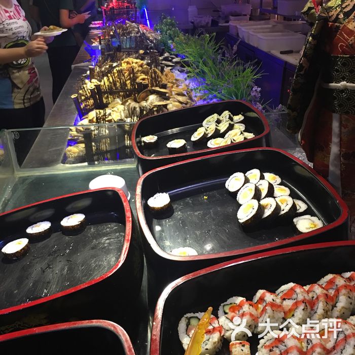 鑫海汇烤肉海鲜自助